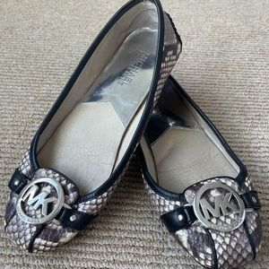 Michael Kors Flats